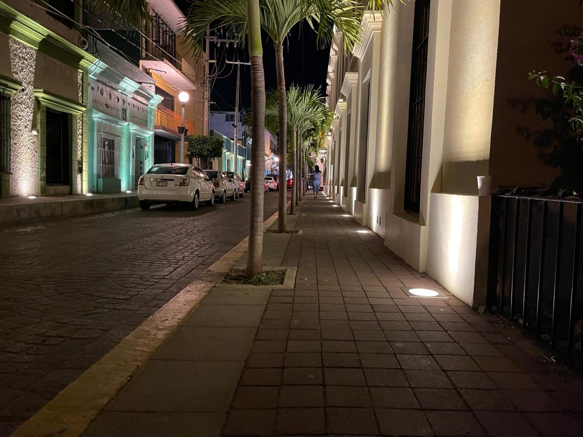 New & Modern, 5 Star Area, Walk 2 Beach, Pool, Views, King Bed Mazatlan Luaran gambar